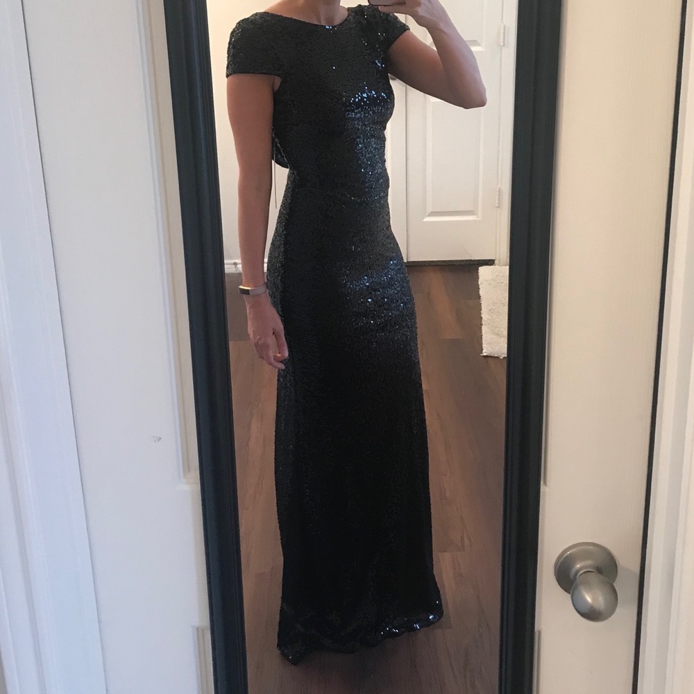 Badgley Mischka black sequin cowl back gown dress - Picture 4 of 9